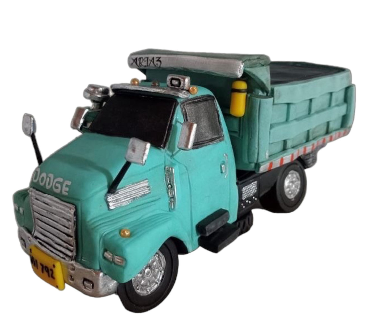 Esculturas personalizadas - Camiones, Volquetas, Buses